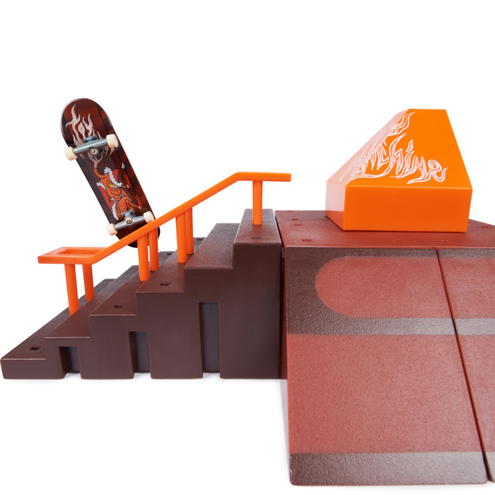 Tech Deck  X-Connect  Park Creator - 1 Miniatoura Troxosanida kai 1 Rampa